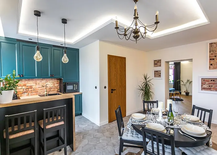 Daire „nad Ratuszem” *